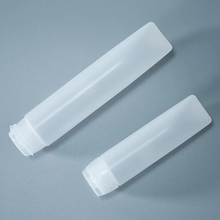 30ml 50ml Cheap Transparent Frosted PE Squeeze Tube Flip Cap for Shampoo Cosmetic Small Plastic Soft Bottles for Travel Set