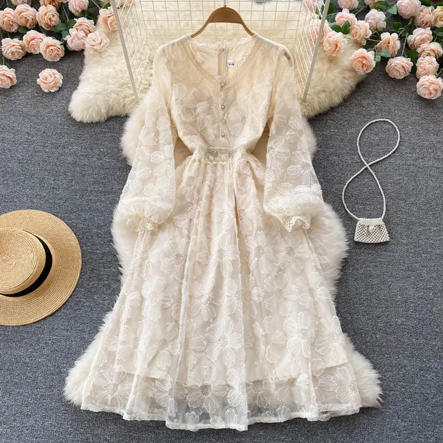 Graceful Women Lace A-line Dress Buttons V-neck Lantern Sleeve Evening Dress Young Lady Dating Casual Dress