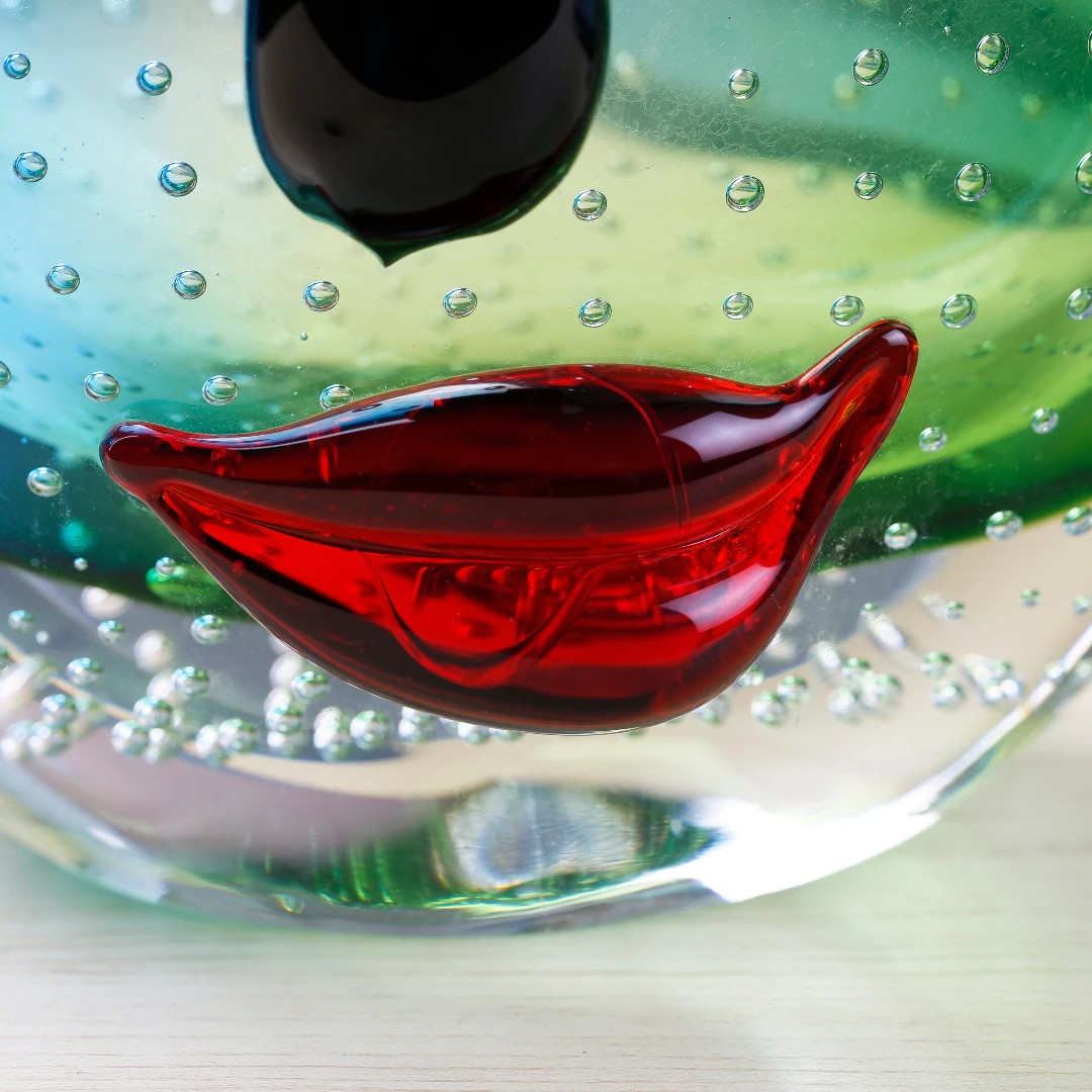 Hot Selling Green Handmade Murano Art Glass Face Vase Modern Design Style