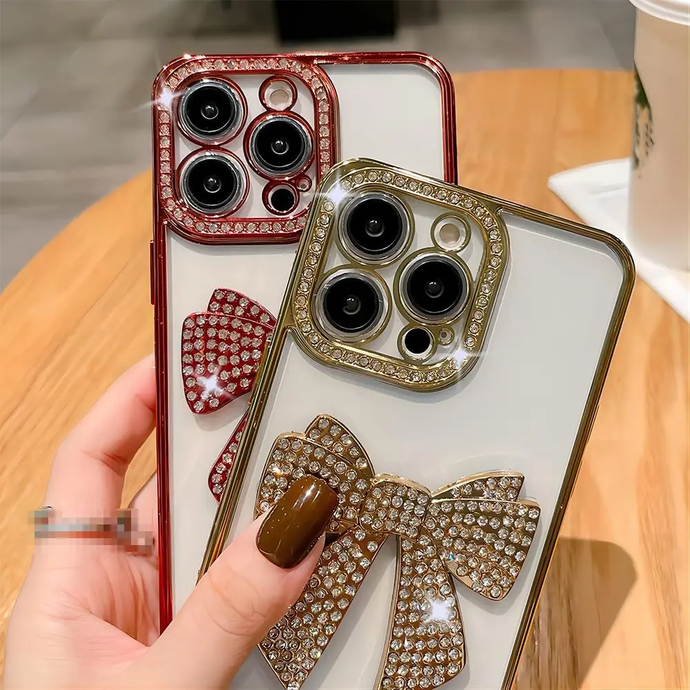 Funda Suave de Lujo para iPhone 16 Pro Max Protección de Lente de Cámara de Cristal Diamante Rhinestone Funda de Teléfono Suave a Prueba de Golpes Clara  