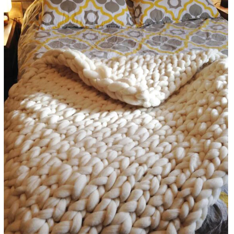 Best Seller Handmade Crochet Chunky Weighted Knit Merino Wool Blanket  Chenille Bed Sofa Throw Blankets for Winter