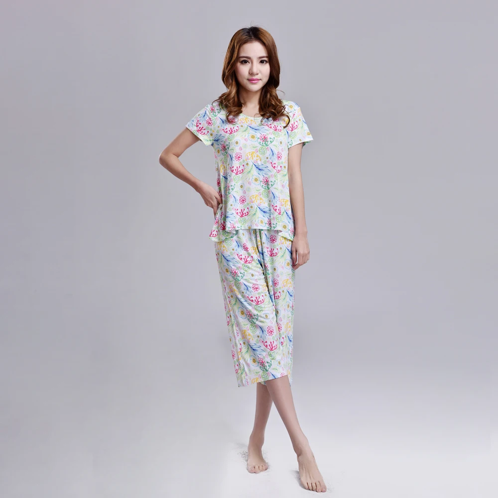 NACHILA Women's Pajama Set - Short Sleeve Top & Capri Pants, Bamboo Viscose, Soft Loungewear