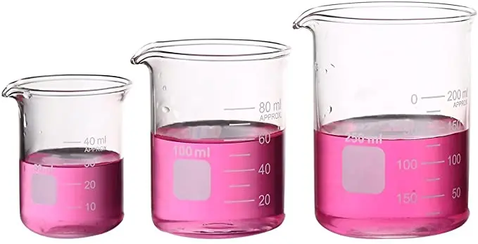 xmelug, tazza graduata da 250 ml, 500 ml, in vetro resistente al calore e adatta al microonde, per misurare latte, tè, caffè, whisky, colore bianco, S