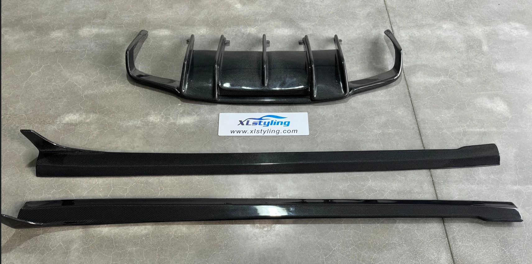 Car Bodykit Front Lip Rear Diffuser Side Skirt Carbon Fiber for Mercedes Benz CLS Class W218 CLS63 2013