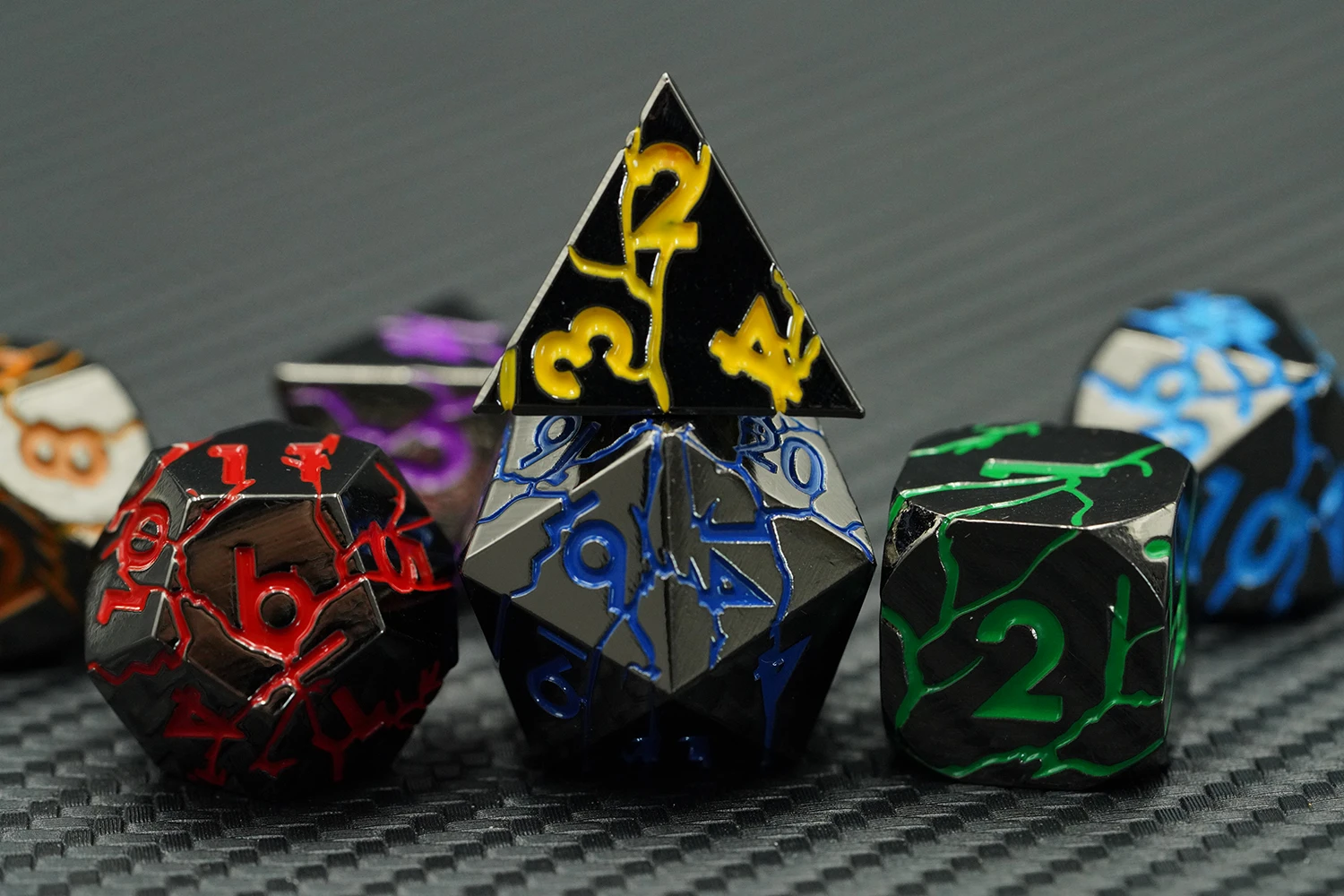 Dragon Crack Metal Rainbow 7-Piece RPG D&D Polyhedral Dice Set for Dungeons and Dragons details