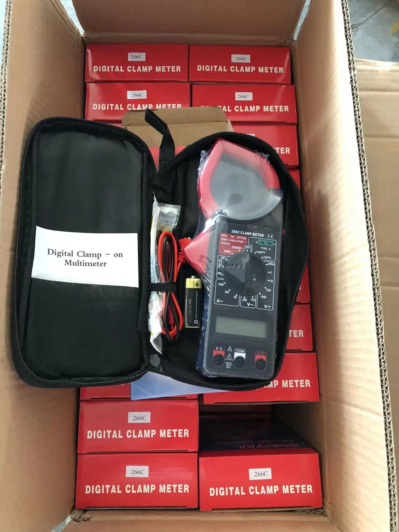 3 1/2 1999 Digital LCD Clamp Meter DT266C With Temperature Test Wire Current Tester