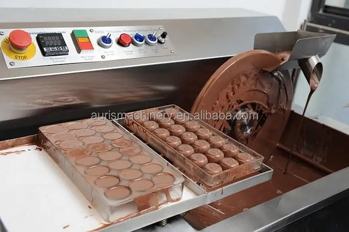 Коммерческая машина для нанесения небольшого шоколадного покрытия изготовления производства