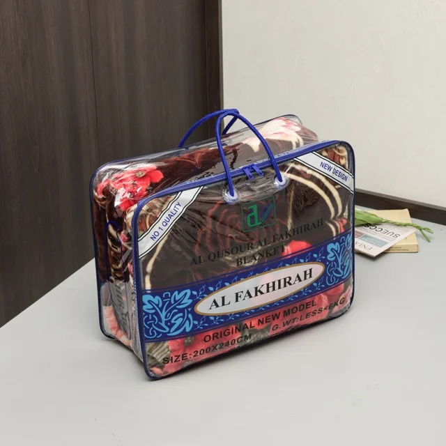 The Transparent PVC Zipper Large-capacity Storage Bag and Reusable Blanket and Clothing Bags Support Customization