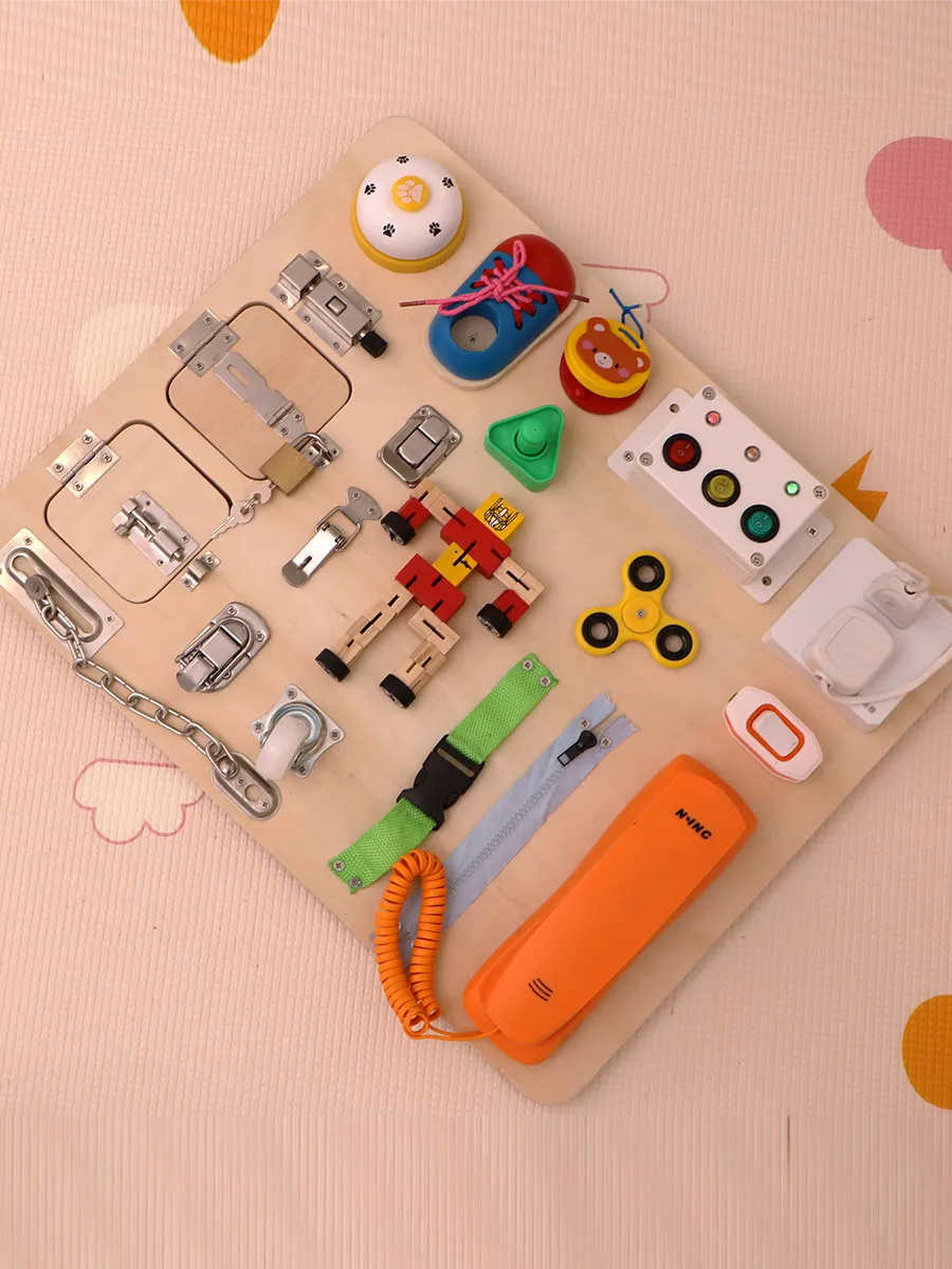 Bán chạy đồ chơi giáo dục Montessori bằng gỗ Bảng học tập bận rộn cho trẻ nhỏ