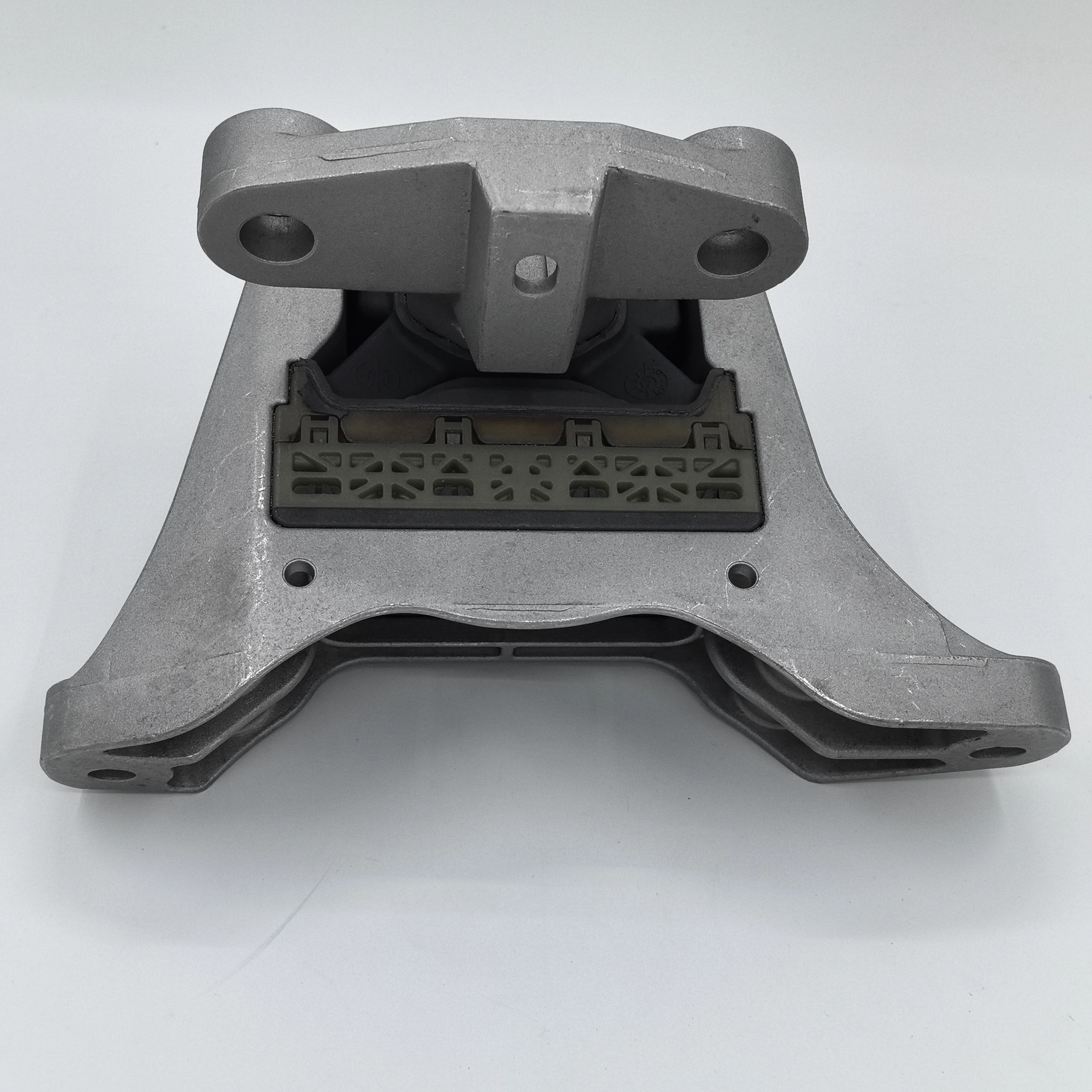 Suspension Engine Mount 84304334 84322223 85128594 For Chevrolet 