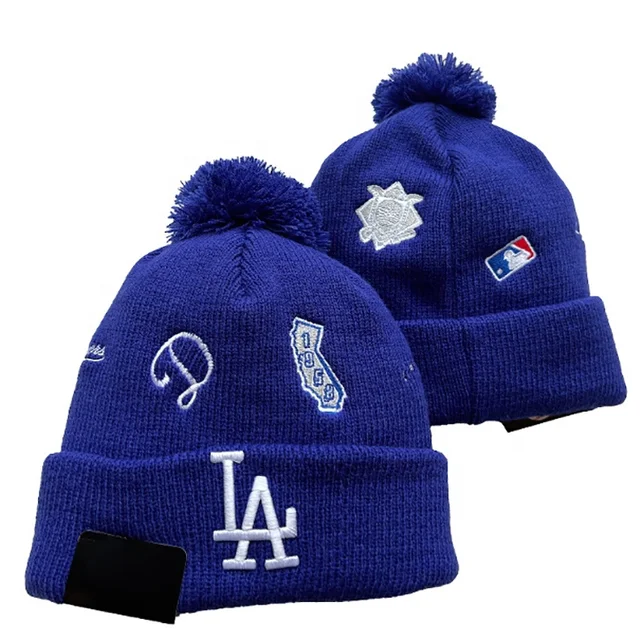 LP Custom Logo Wholesale Designer Adult Acrylic Warm Knit Beanie Man 3D Embroidery Winter Hats