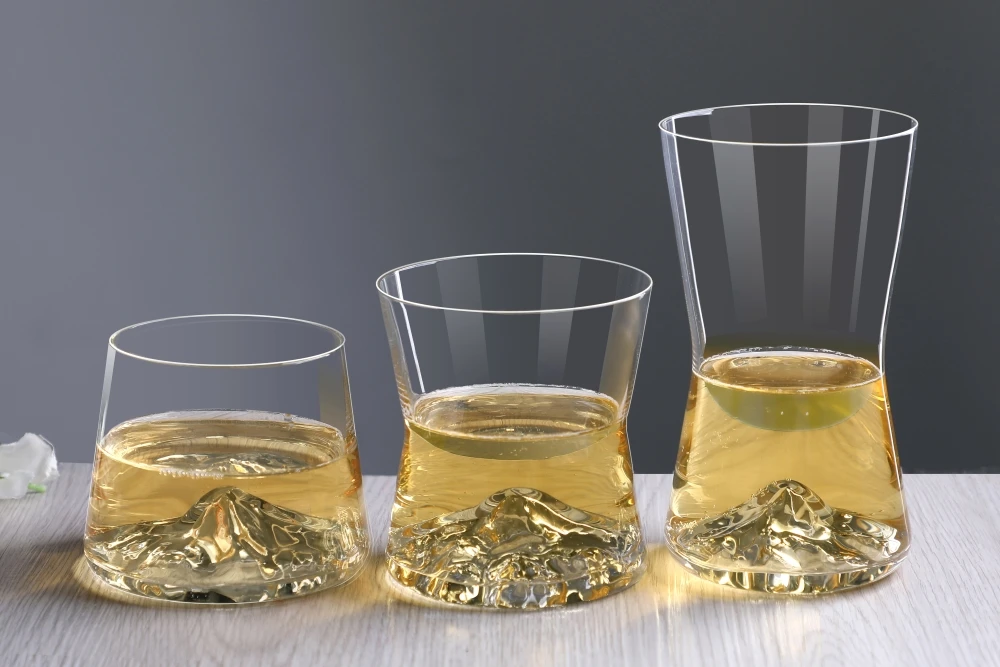 OEM ODM Custom Hand Blown Lead Free Crystal Borosilicate Glass Volcano Style Whiskey Rocks Glass with 3D Mountain Base