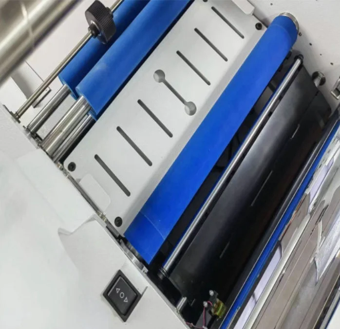 FM450S Sheet To Sheet Automatic Paper Feeding Auto Sleeking Cutting Paper Laminating Lamination Machine