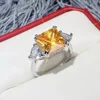 F1381 yellow diamond