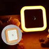 Modèle carré jaune à contrôle de lumière - Standard US - 110V-220V - 0,5W