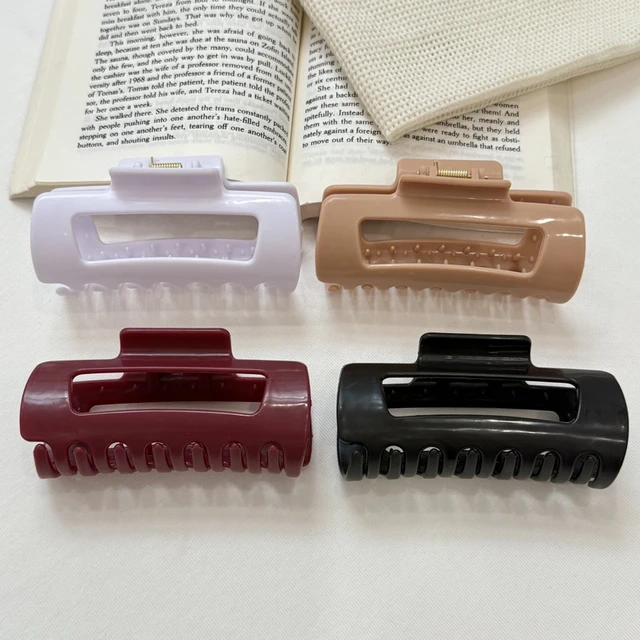 New Best Selling Soft Shark Clip Large Simple Matte Hair Clip for Women Solid Color Fashion Deformable Updo Gripper