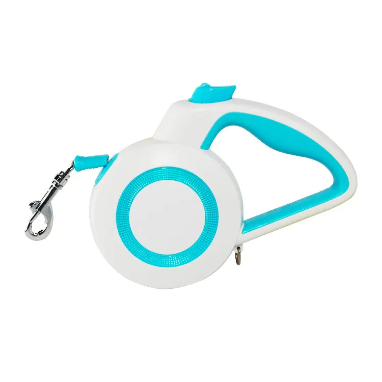 retractable yard leash