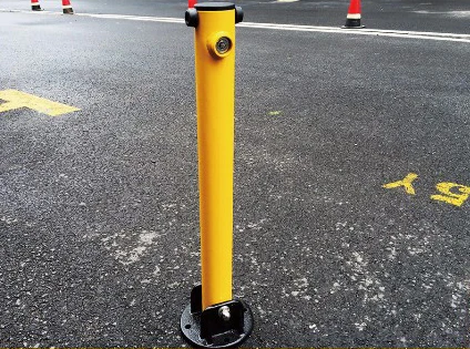 Good Quality Manual Folding Down Security Parking Area Barrier Foldable Post Ballard for Outdoor Protection Barriers
