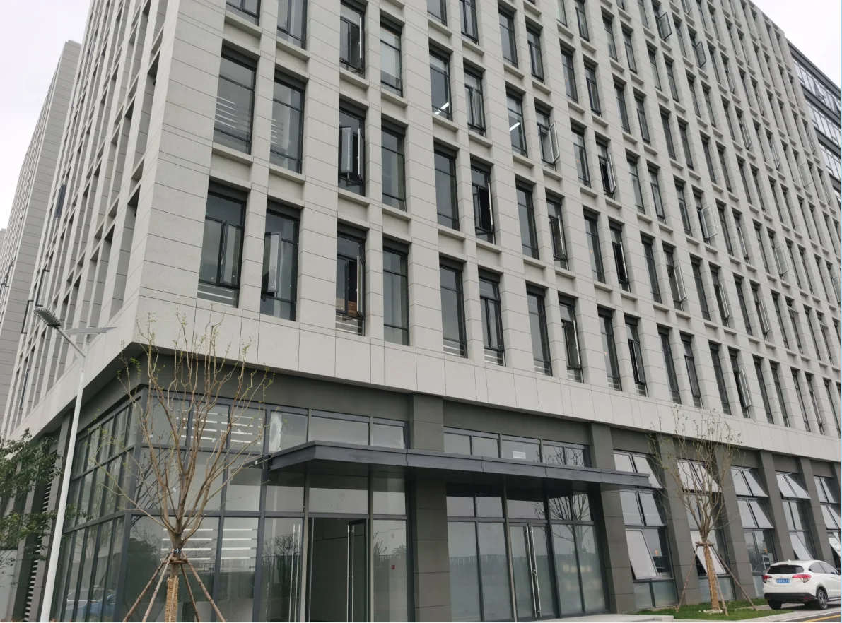 Ningbo Yigui Machinery Co., Ltd. 1