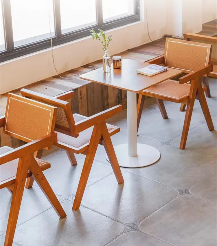 Retro Industrial Furniture Wooden Cafe Restaurant Table And Chairs Set
