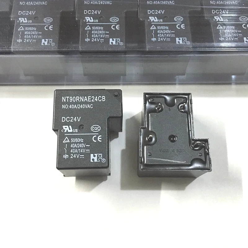 Rel&egrave; Di Alimentazione Generale Ford NT90RNAE24CB 40A 240VAC 4 Pin 24VDC Nuovo