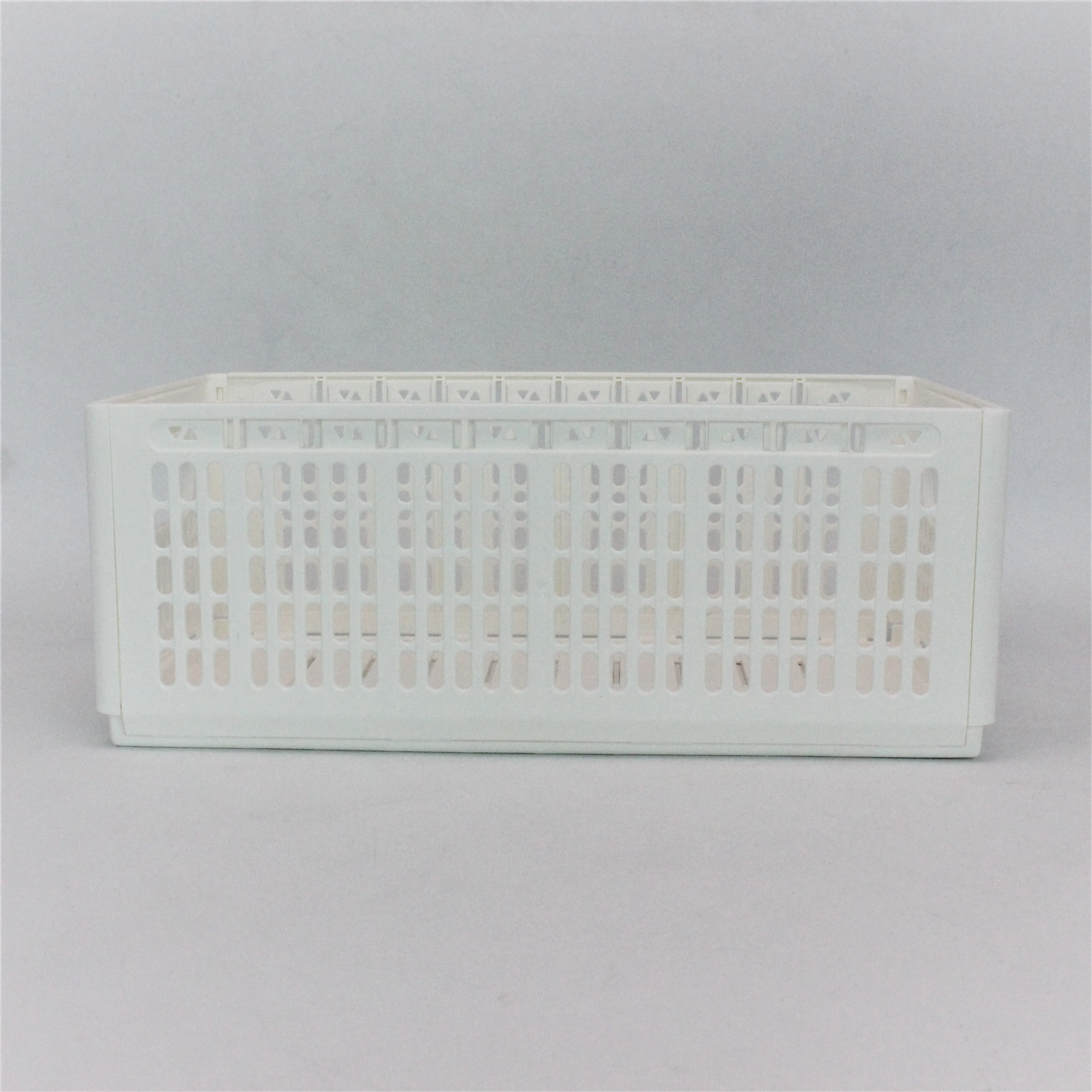 Layered Partition Storage Plastic Desktop Stackable Basket Bedroom Storage Box Storage Organizer with Partition