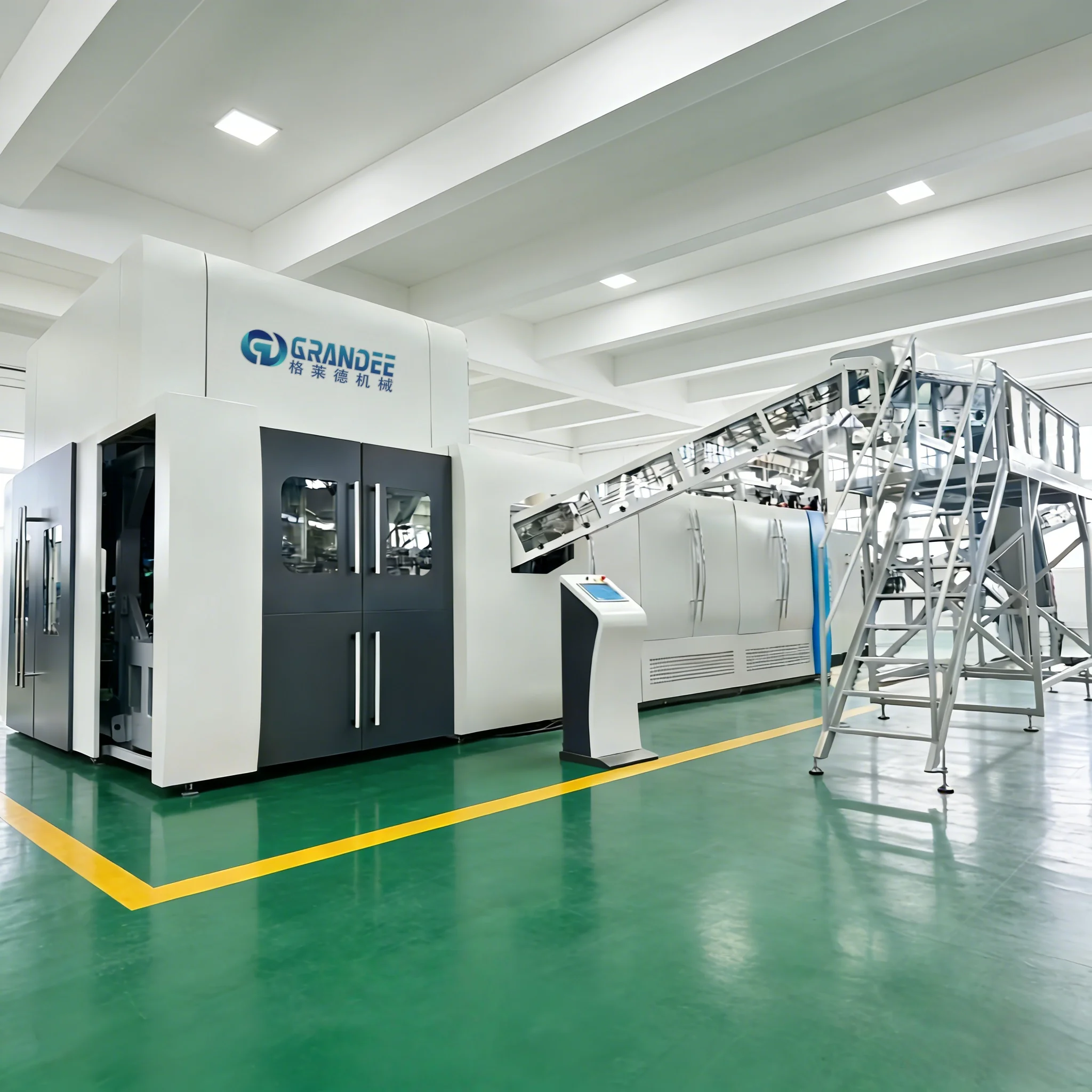 High Speed Automatic Mountain Spring Water CombiBlock Blowing Filling Capping Machine Production Line