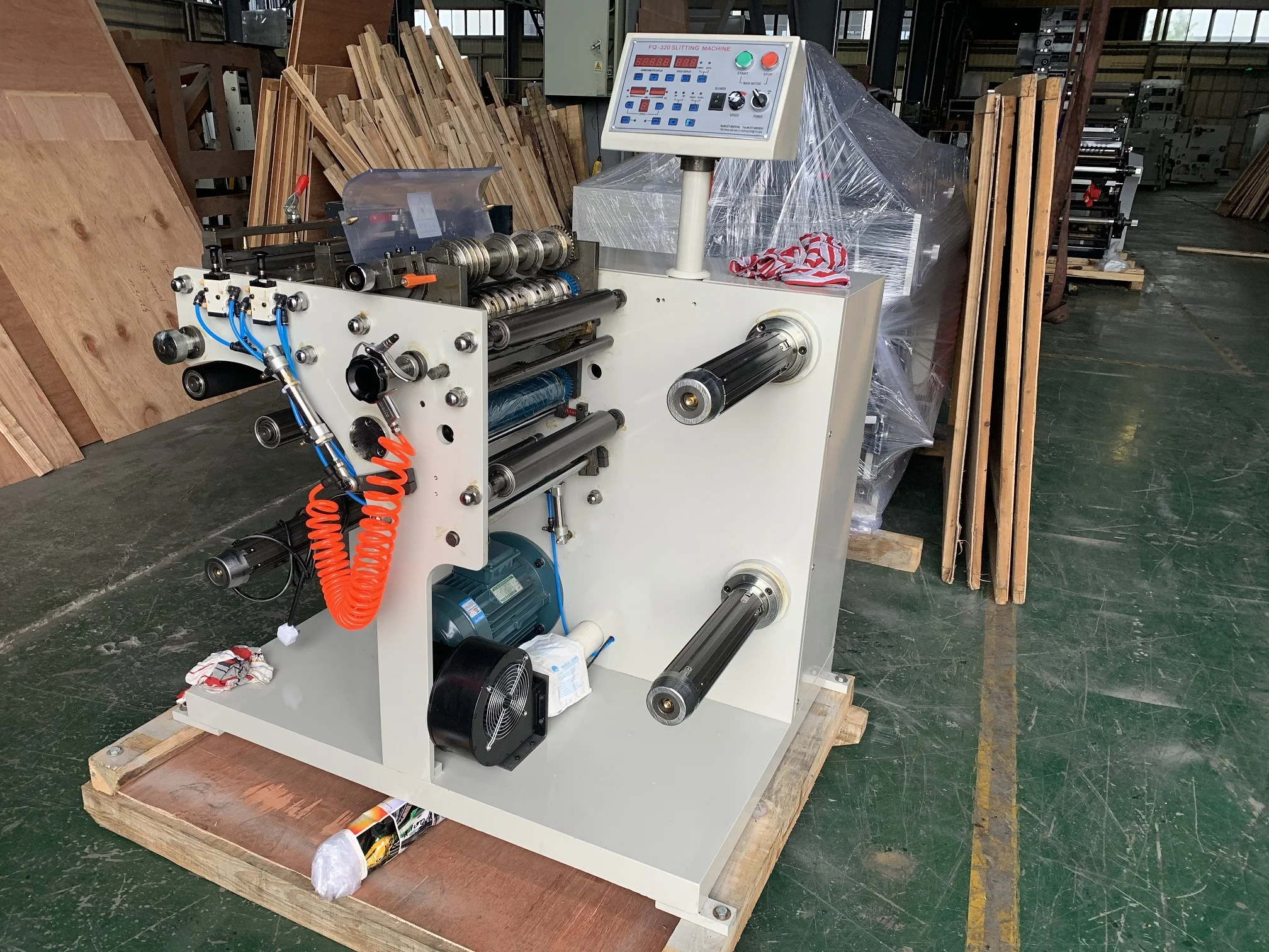 High Speed Small Slitting Rewinding Machine for Labels and Film Roll to Roll Converting