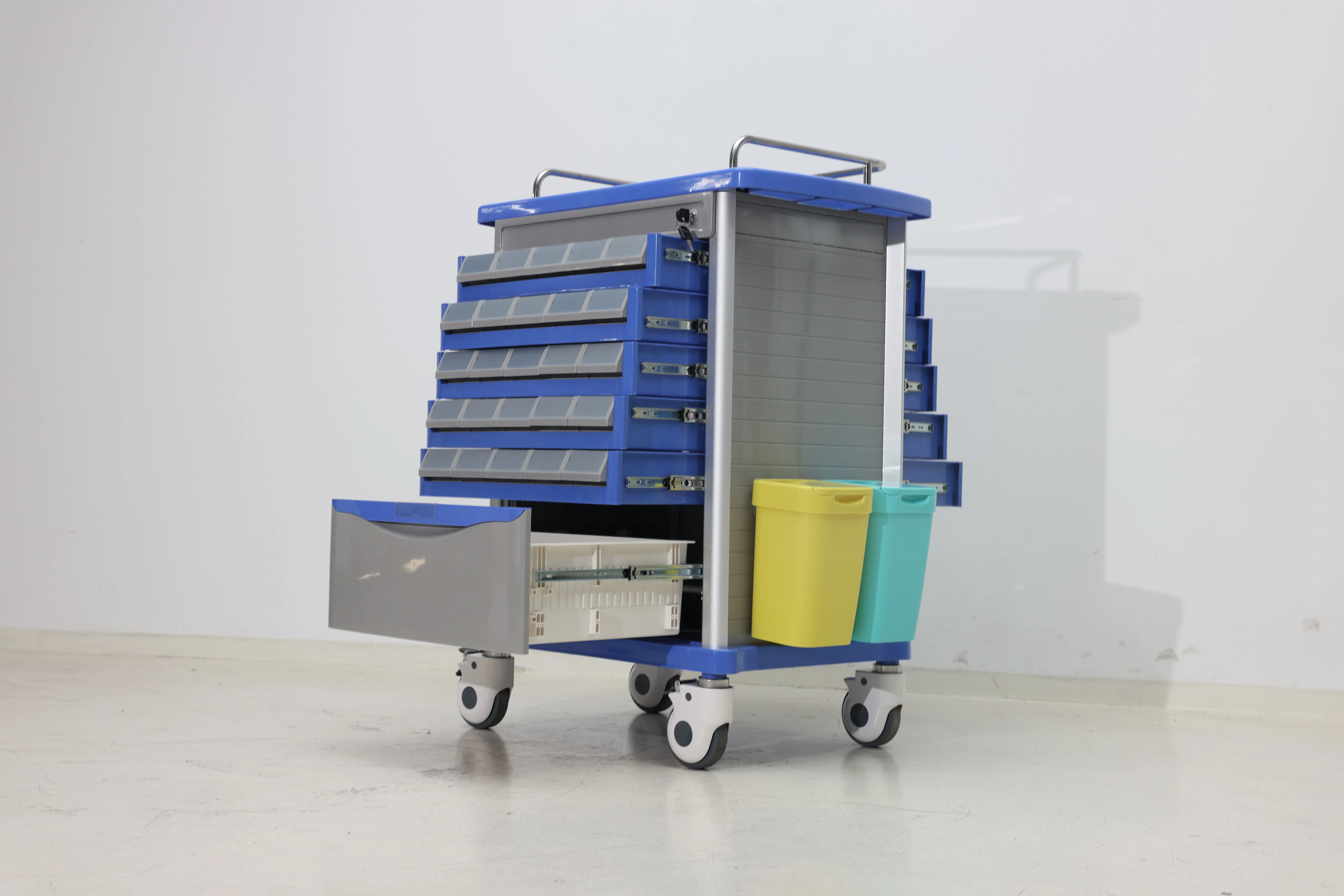 Hospital Pharmacy Management Center 100-Dose Cabinets Centralized Waste Control ABS Material Modern Design 4 Castors Hotel 2