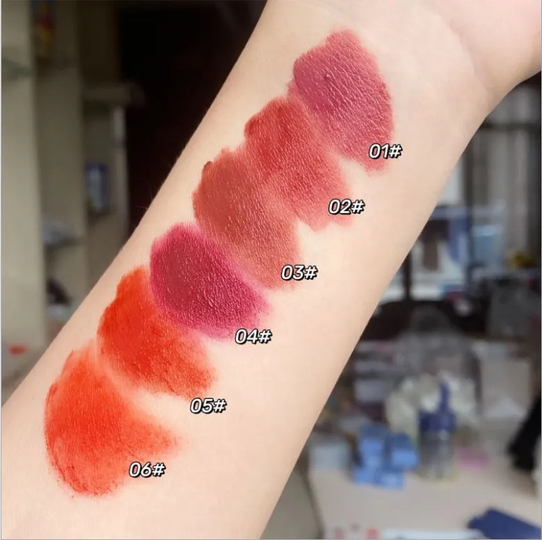 Stock Small Moq High Quality Lipgloss  Waterproof Long Lasting Nice Color Lip gloss