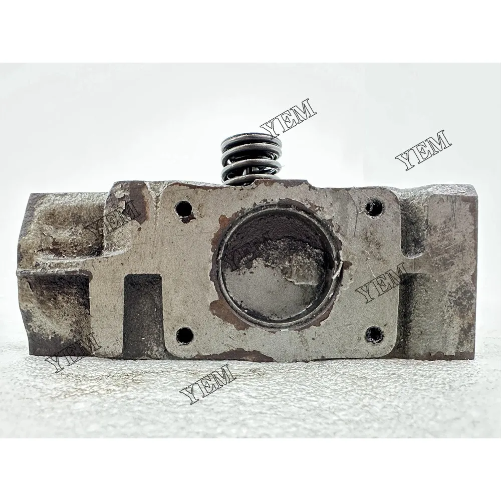 3TNA68 Used Cylinder Head Assembly for Yanmar Cylinder Head Assembly Universal Engine Parts 2