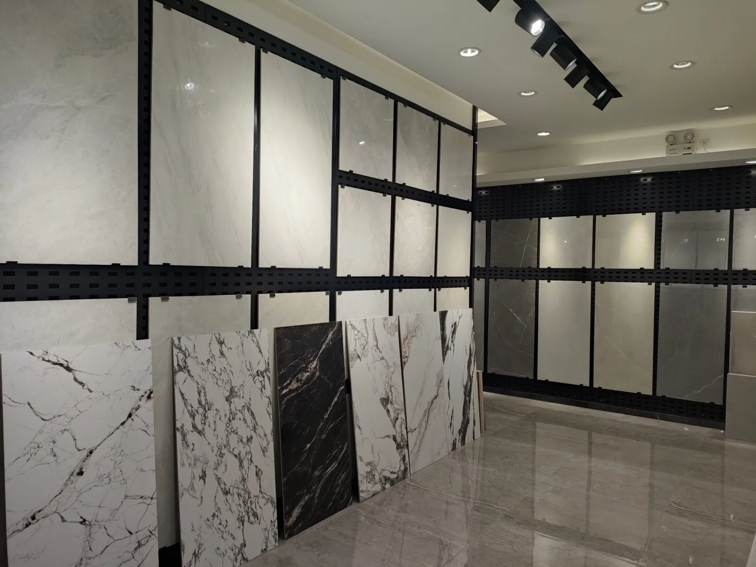 韓国　タイル画 ミックスカラー トルサット｜ トーヨーキッチンスタイル公式