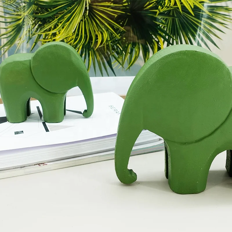 Cute Small Wooden Elephant Statue
