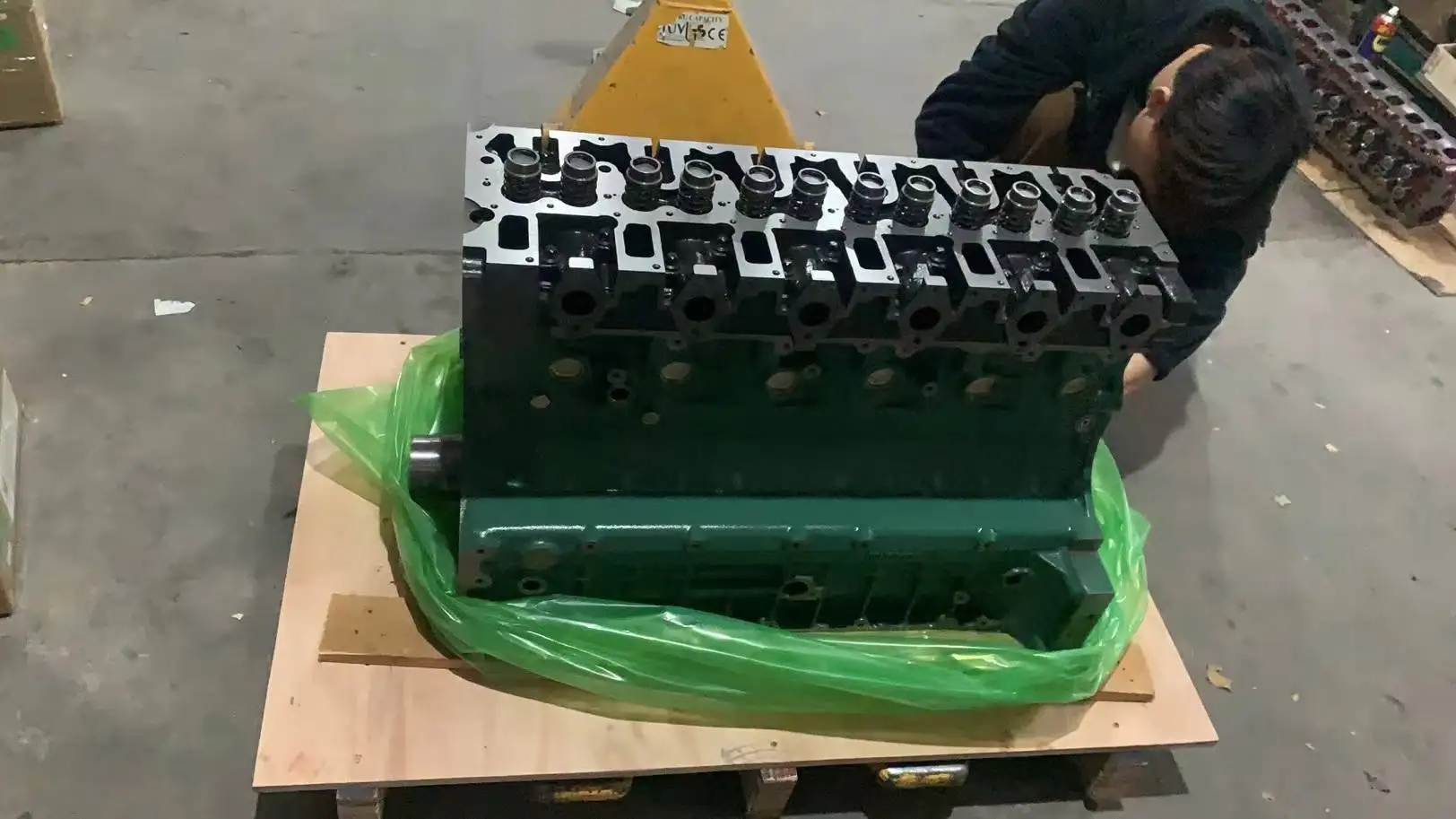 3412 diesel Engine Semi-naked Engine Cylinder Block 7N0843