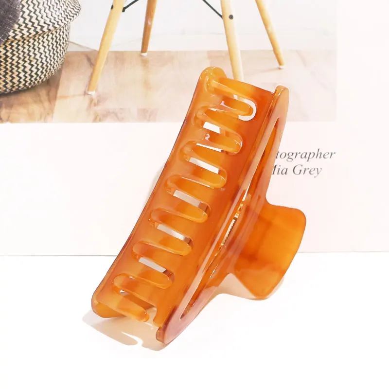 XinMei Custom Semicircle Hollow Half Moon Hair Claw Clips Cellulose Acetate Women Aesthetic Hair Accessories Claw Clip Hairclaw