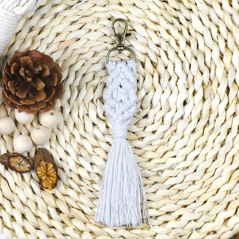 YALLNASL Porte-clés Marguerite En Macramé Pour Femmes Et Filles - Dragonne De Poignet Pour Clés, Téléphone, Macramé, Fleur, Fait à La Main, Porte-clés., Small