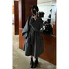 Trench grigio scuro