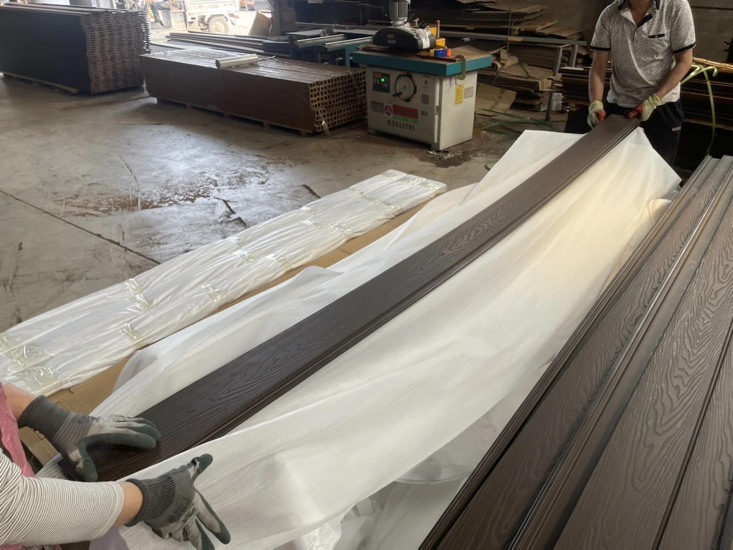 product-1-1 product-1-1