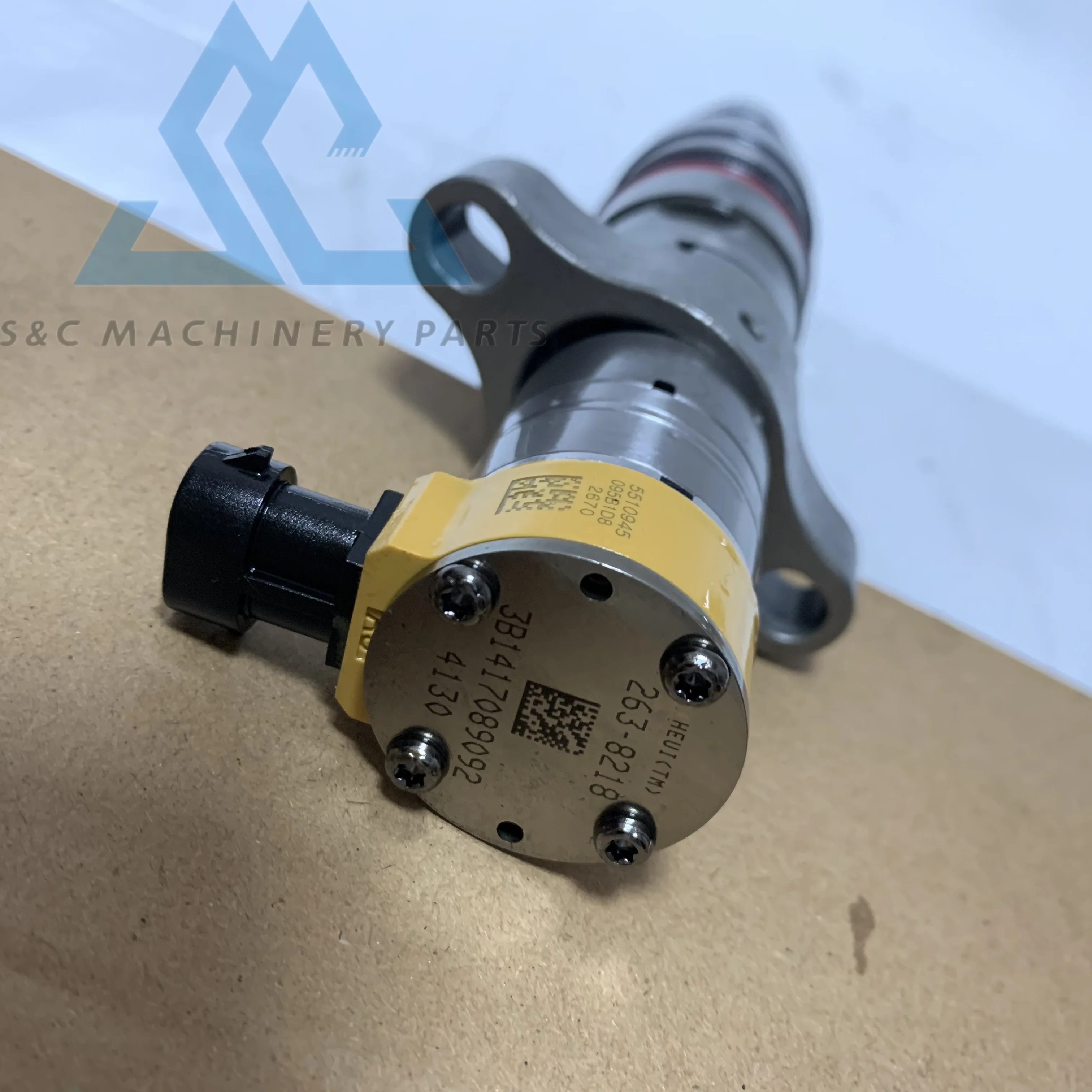 Excavator Engine Parts 263-8218 Common Rail Injector 2638218 557-7627 387-9427 328-2585 Fuel Injector for Caterpillar Cat C7 C9