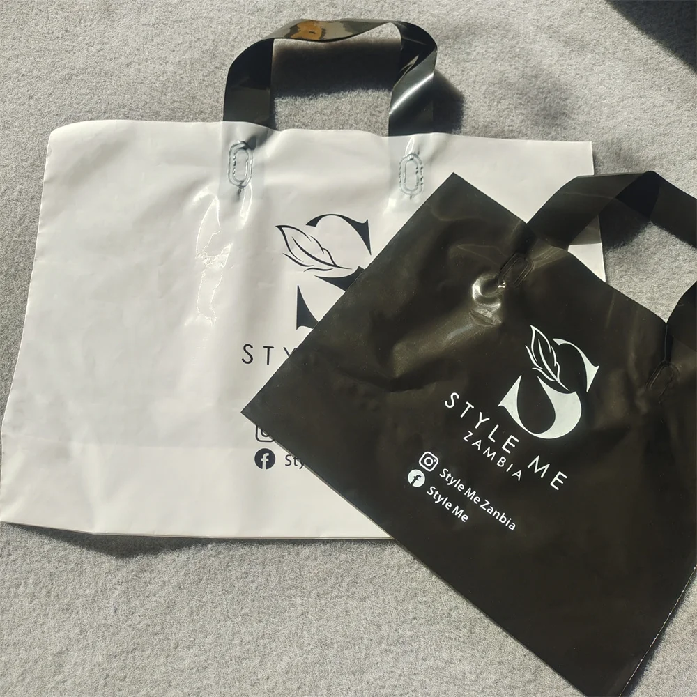 Custom Printed Logo Design LDPE/HDPE Handle Plastic Bag Die Cut Bag  Shopping Bag for Clothing/shoe Packing