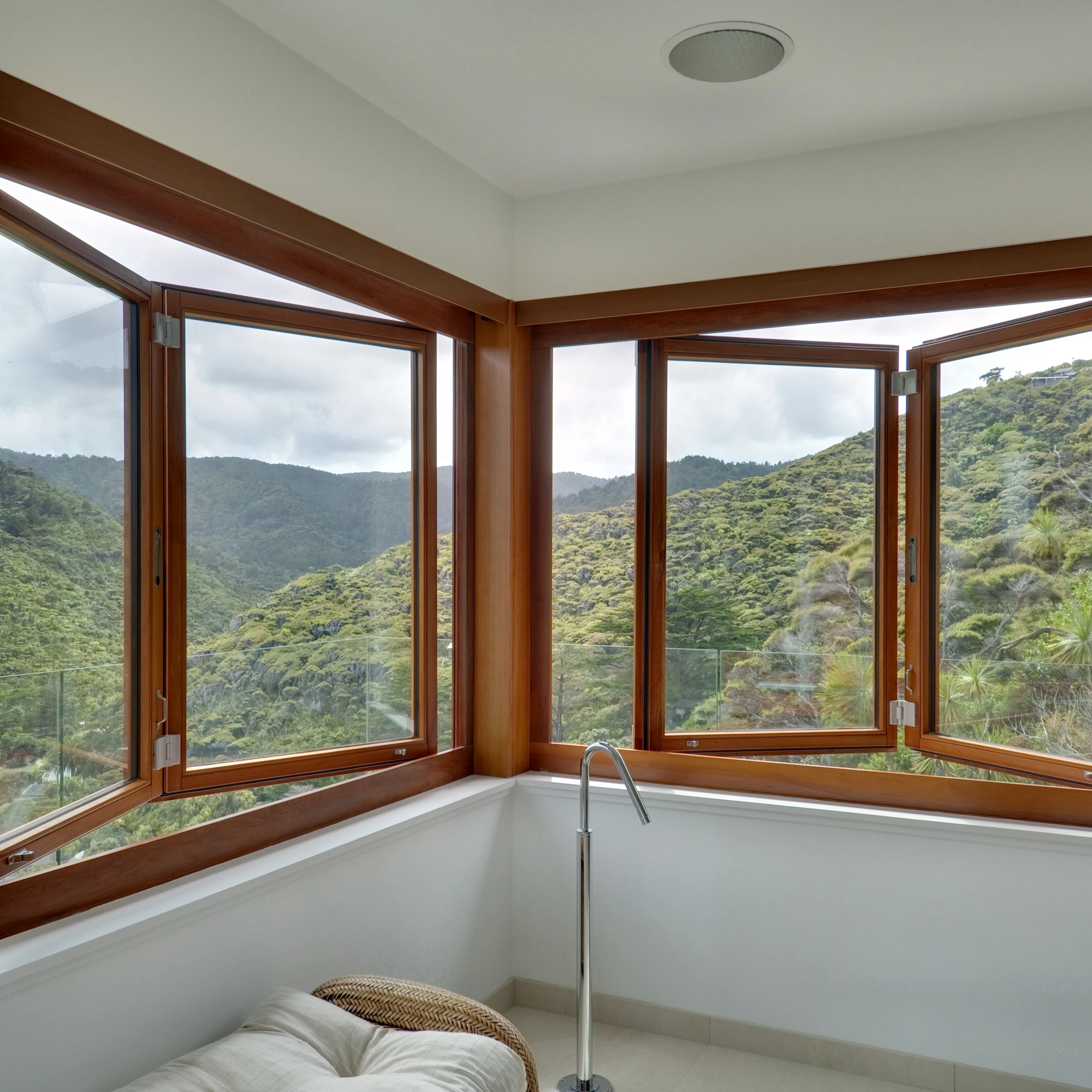 As2047 TOMA Windows Model in House Retractable Windows Aluminium Doors Aluminium Folding Glass PVC Swing Graphic Design Modern