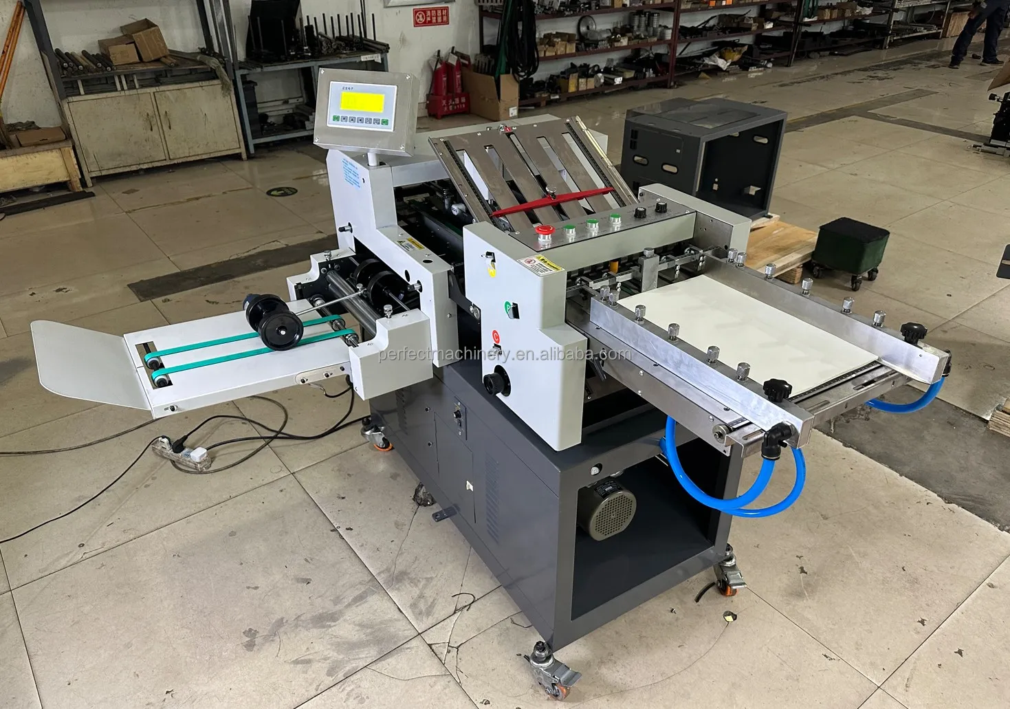 Cross Folder Machine 2025 Latest Design Automatic Industrial Advertising Leaflet Folding Machine