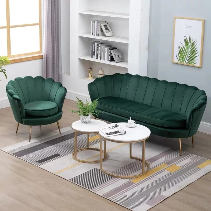 Gold Wood Legs Velvet Upholstered Modern Design Flower Shaped Leisure Accent Chair for Apartment and Hotel Living Rooms