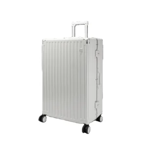 Brand New Custom ABS and PC Hardside Expandable Travelling Larger Capacity Luggage Suitcase With Spinner Wheels