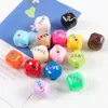 01#Perles carrées laquées LOVE