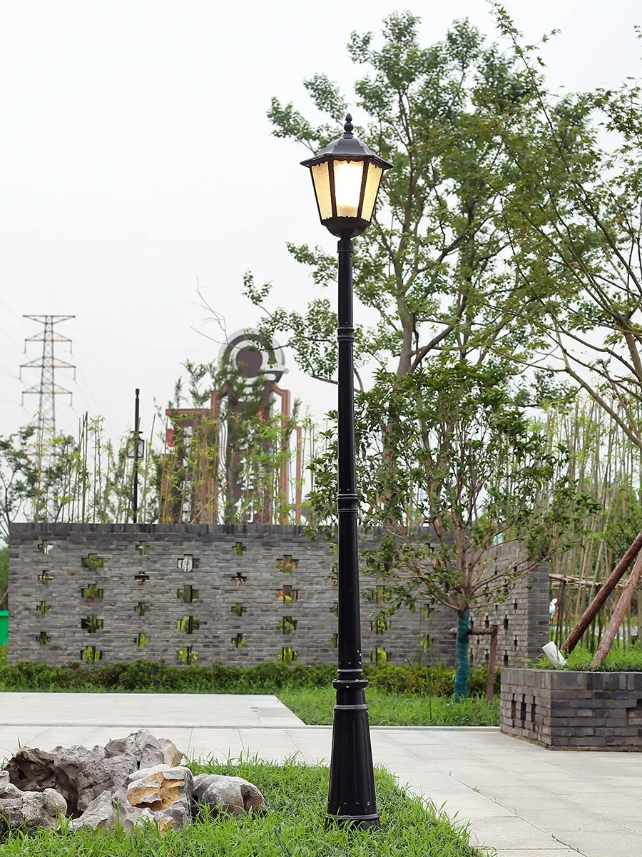 Outdoor IP66 Waterproof Metal Pole Mounted Courtyard Lamp Garden Villa Lawn Street Light Household Ultra-bright New Rural