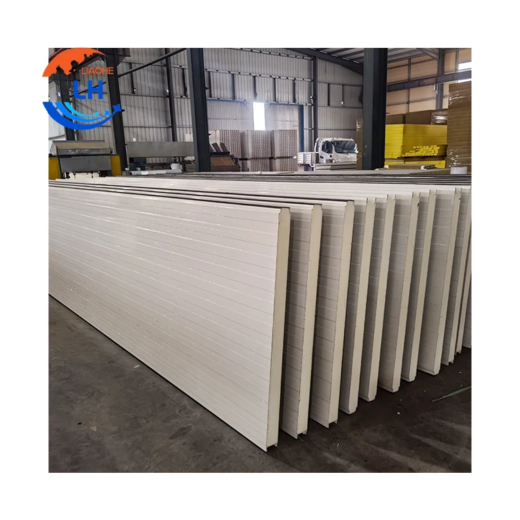 Impact Resistant 100kg/sqm Polyisocyanurate PIR PU Insulated Sandwich Boards Panels for Agricultural Greenhouses