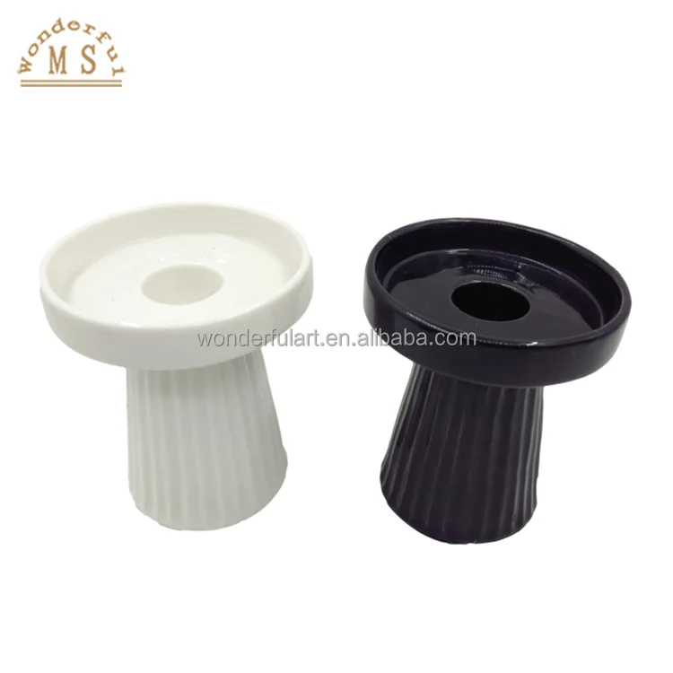 Hight quality Handmade Small Portable Ceramic candle holder with strong porcelain material and 3d handmade texture relief design