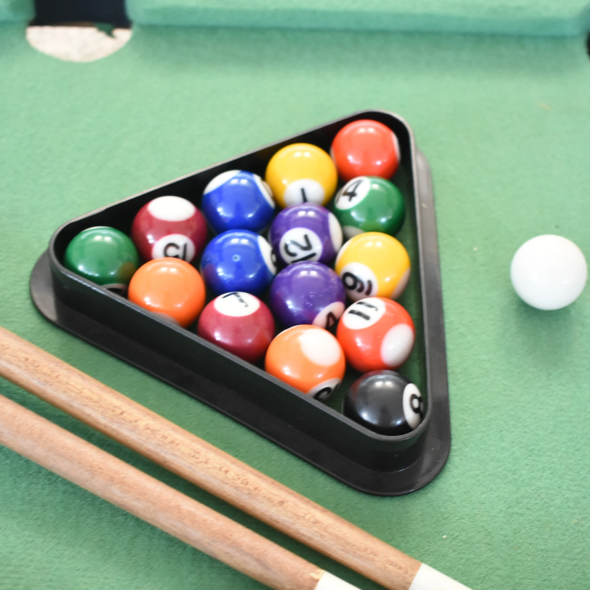 Mini Billiard Ball Snooker Pool Table Top Game Set