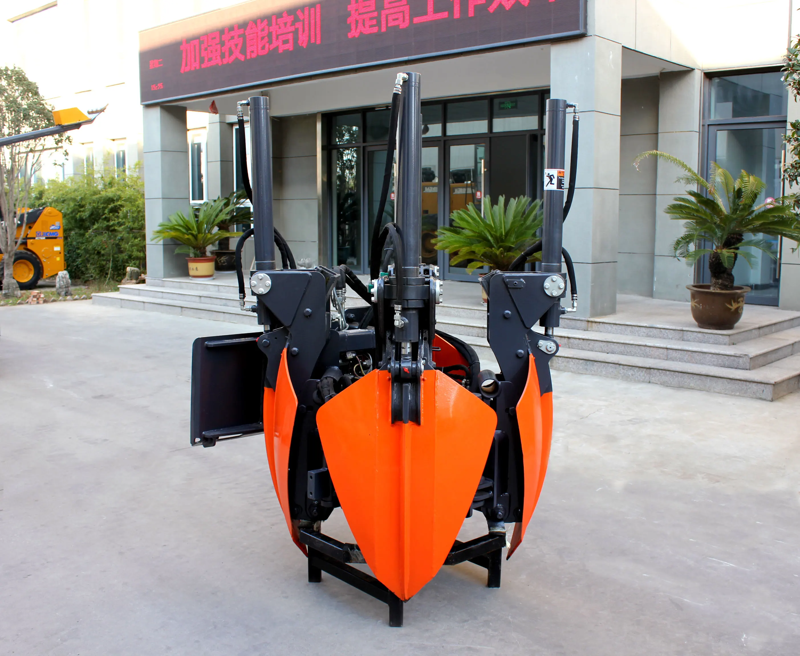 XCMG Official X0503 Tree Transplanting Machine Tree Spade for Tractor / Backhoe Loader